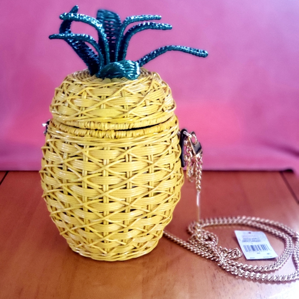 Michael Kors Pineapple crossbody purse